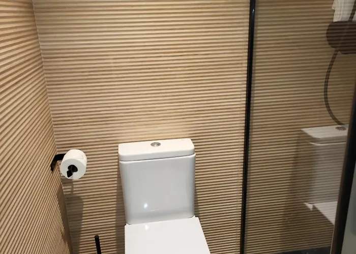 Ciudad Del Mundo, Arte, Tele-trabajo Y Ocio Bilbao