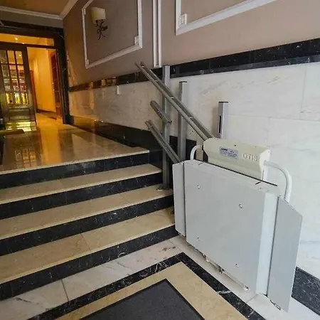 Ciudad Del Mundo, Arte, Tele-trabajo Y Ocio بلباو